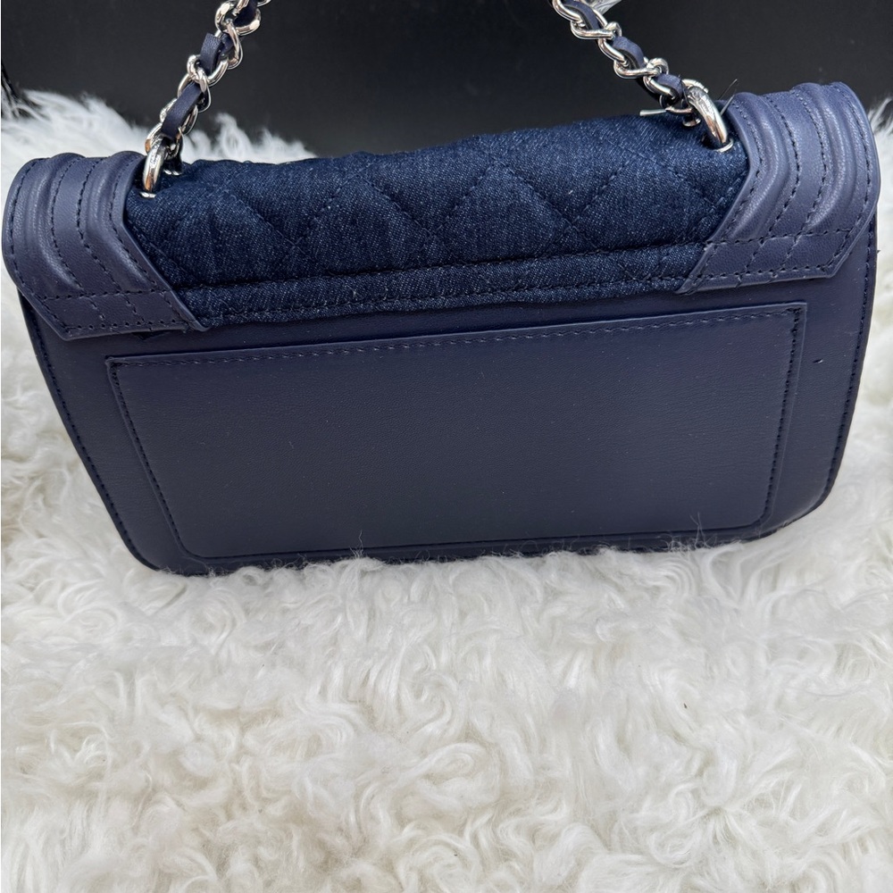 Badgley Mischka  Denim Diamond Quilted Crossbody w/Matching Pearls NWT - Picture 3 of 13